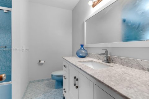 House in Homestead, Florida 4 bedrooms, 193.42 sq.m. № 2263449 - photo 21