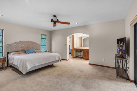 House in Homestead, Florida 4 bedrooms, 193.42 sq.m. № 2263449 - photo 28