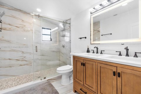 Купить виллу или дом в Окленд-Парк, Флорида 3 спальни, 197.88м2, № 1874961 - фото 22