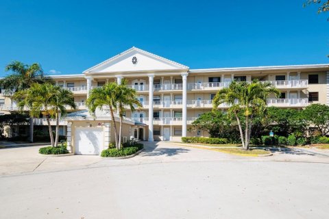 Condominio en venta en West Palm Beach, Florida, 2 dormitorios, 133.97 m2 № 2005444 - foto 12