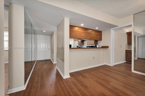 Condominio en venta en West Palm Beach, Florida, 2 dormitorios, 133.97 m2 № 2005444 - foto 20