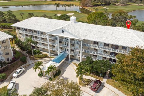 Condominio en venta en West Palm Beach, Florida, 2 dormitorios, 133.97 m2 № 2005444 - foto 4