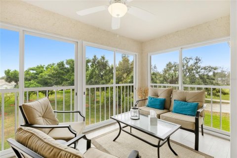 Condo in Bradenton, Florida, 2 bedrooms  № 2403574 - photo 16