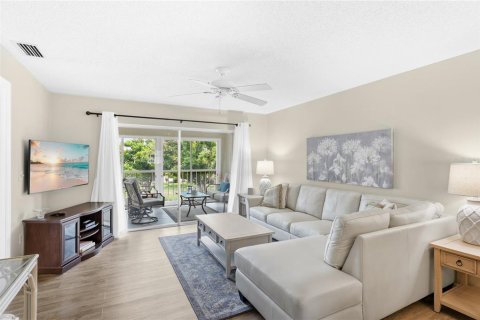 Condo in Bradenton, Florida, 2 bedrooms  № 2403574 - photo 10