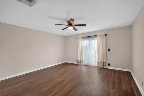House in Palm Harbor, Florida 2 bedrooms, 106.65 sq.m. № 2204700 - photo 19