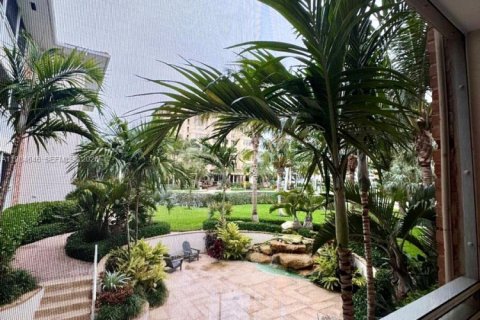 Купить кондоминиум в Бока-Ратон, Флорида 2 спальни, 89.19м2, № 2044804 - фото 4