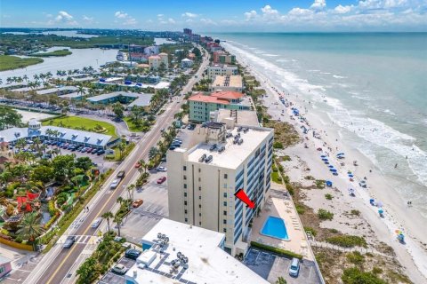 Copropriété à louer à Indian Shores, Floride: 1 chambre, 66.43 m2 № 2408242 - photo 6