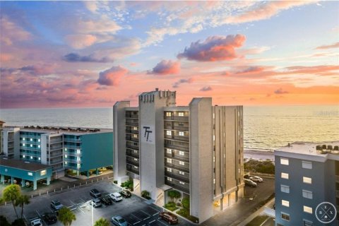 Condo à Indian Shores, Floride, 1 chambre  № 2408242