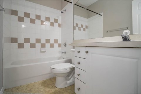 Купить таунхаус в Брейдентон, Флорида 6 комнат, 108.51м2, № 2092970 - фото 13