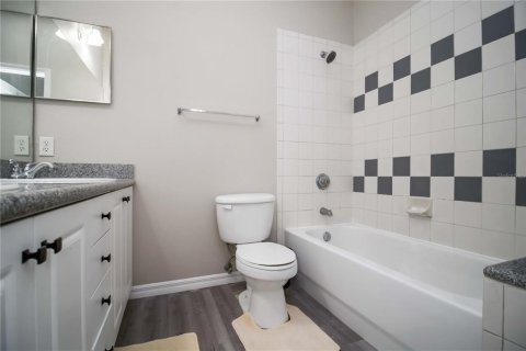 Купить таунхаус в Брейдентон, Флорида 6 комнат, 108.51м2, № 2092970 - фото 10