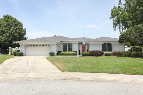 Villa ou maison à vendre à Maitland, Floride: 4 chambres, 243.5 m2 № 1734823 - photo 1