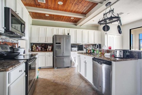 Villa ou maison à vendre à Bradenton, Floride: 6 chambres, 301.93 m2 № 2406981 - photo 11