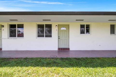 Appartement à louer à Miami, Floride: 1 chambre, 72 m2 № 1974843 - photo 5