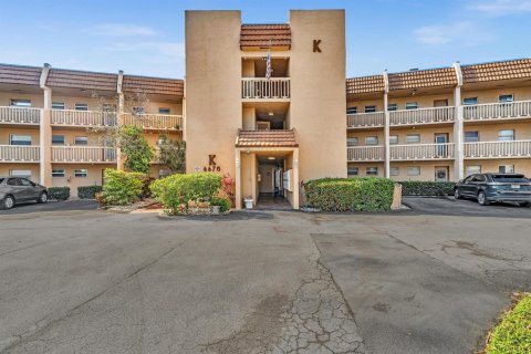 Copropriété à vendre à Margate, Floride: 2 chambres, 90.12 m2 № 2146970 - photo 2