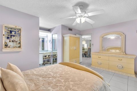 Copropriété à vendre à Margate, Floride: 2 chambres, 90.12 m2 № 2146970 - photo 21