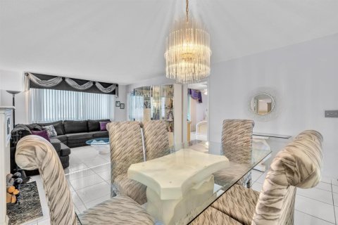 Copropriété à vendre à Margate, Floride: 2 chambres, 90.12 m2 № 2146970 - photo 15