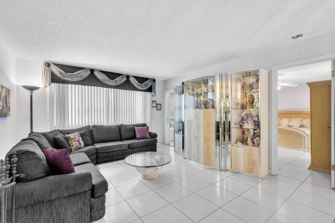 Copropriété à vendre à Margate, Floride: 2 chambres, 90.12 m2 № 2146970 - photo 18
