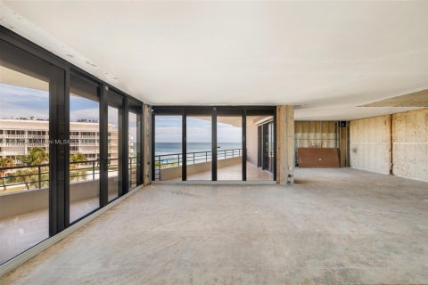 Condominio en venta en Palm Beach, Florida, 4 dormitorios, 428.19 m2 № 2013360 - foto 7