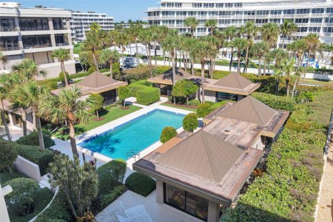 Condominio en venta en Palm Beach, Florida, 4 dormitorios, 428.19 m2 № 2013360 - foto 15