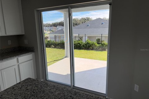 Touwnhouse à louer à Lady Lake, Floride: 3 chambres, 150.87 m2 № 2118905 - photo 7