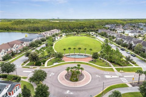 Casa en venta en Orlando, Florida, 3 dormitorios, 190.54 m2 № 1914736 - foto 24