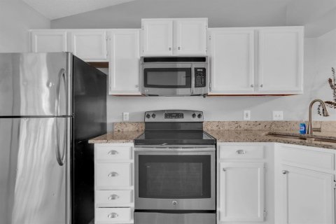 Condominio en venta en Orlando, Florida, 2 dormitorios, 95.04 m2 № 2197767 - foto 14