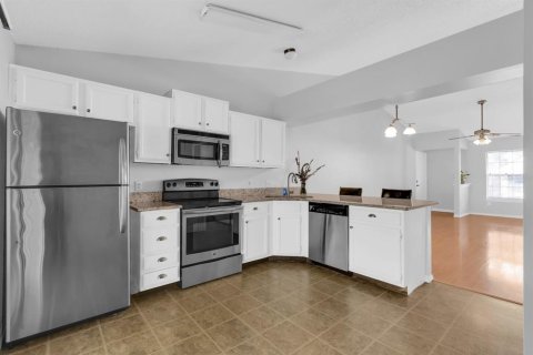 Condominio en venta en Orlando, Florida, 2 dormitorios, 95.04 m2 № 2197767 - foto 12