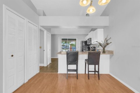 Condominio en venta en Orlando, Florida, 2 dormitorios, 95.04 m2 № 2197767 - foto 8