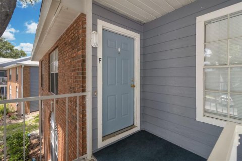 Condominio en venta en Orlando, Florida, 2 dormitorios, 95.04 m2 № 2197767 - foto 2
