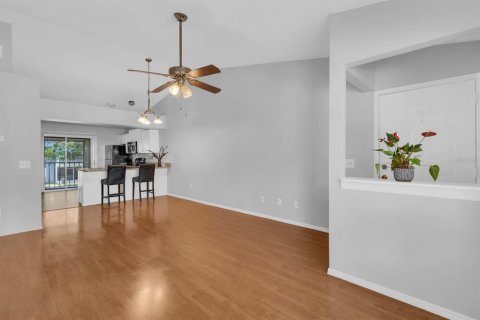 Condominio en venta en Orlando, Florida, 2 dormitorios, 95.04 m2 № 2197767 - foto 11