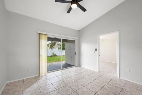 Touwnhouse à louer à Orlando, Floride: 3 chambres, 106.74 m2 № 2388982 - photo 15