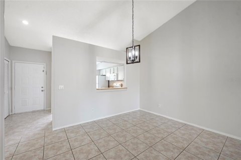 Touwnhouse à louer à Orlando, Floride: 3 chambres, 106.74 m2 № 2388982 - photo 8