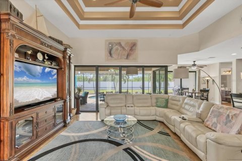 House in Port Charlotte, Florida 3 bedrooms, 204.11 sq.m. № 1630531 - photo 4