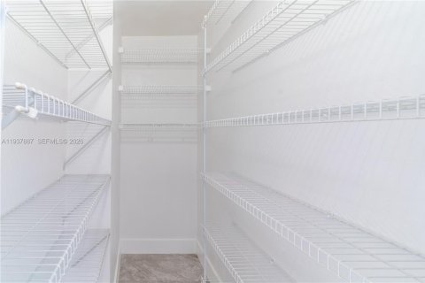 Купить виллу или дом в Лихай-Эйкерс, Флорида 3 спальни, 143.72м2, № 1997397 - фото 21