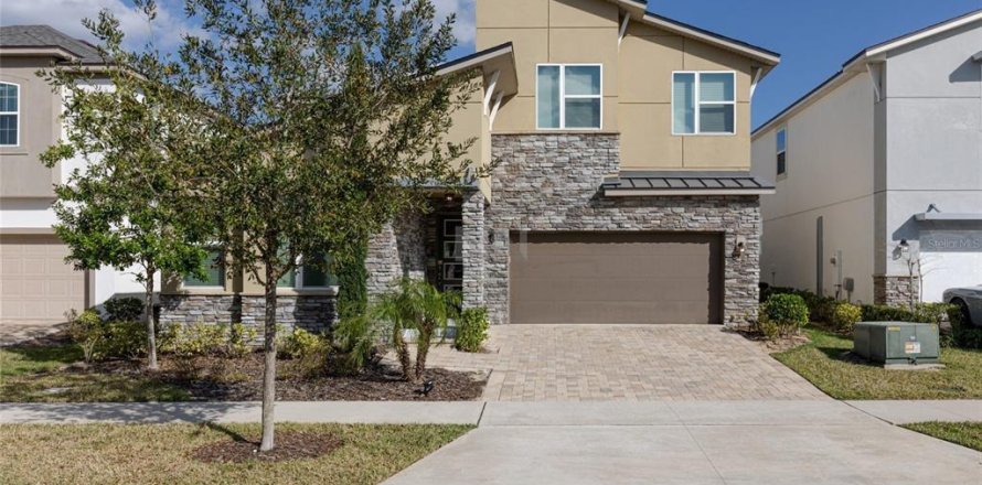 House in Kissimmee, Florida 5 bedrooms, 323.86 sq.m. № 1791956