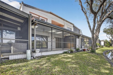 Купить таунхаус в Плантация, Флорида 4 спальни, 201.6м2, № 1984565 - фото 28