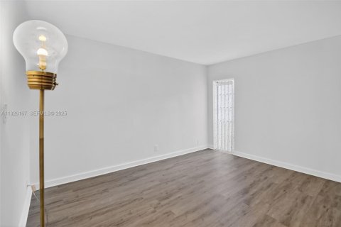 Купить таунхаус в Плантация, Флорида 4 спальни, 201.6м2, № 1984565 - фото 13