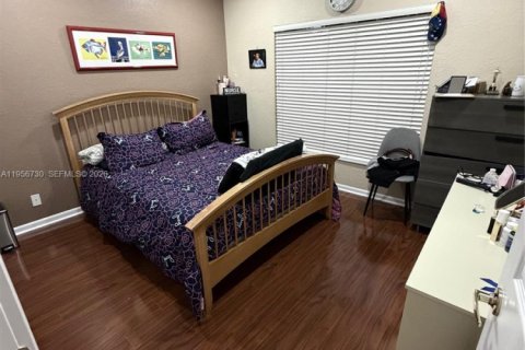 Снять в аренду виллу или дом в Бойнтон-Бич, Флорида 3 спальни, 171.4м2, № 2018021 - фото 15