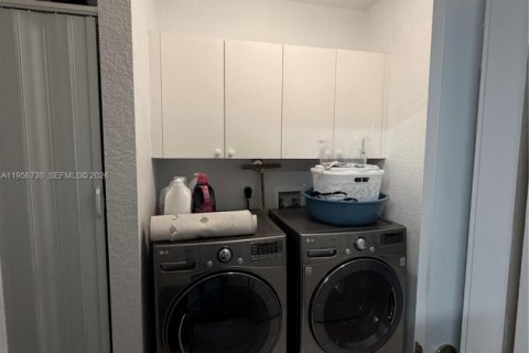 Снять в аренду виллу или дом в Бойнтон-Бич, Флорида 3 спальни, 171.4м2, № 2018021 - фото 8