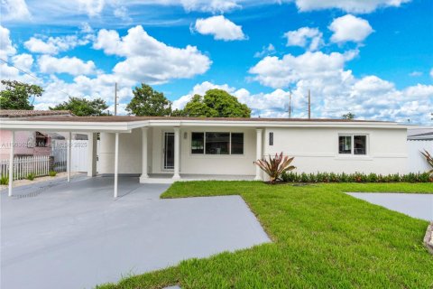 Casa en venta en Miami, Florida, 3 dormitorios, 113.81 m2 № 1954762 - foto 6
