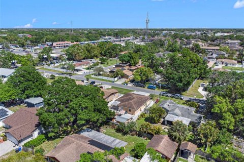 Casa en venta en Tampa, Florida, 4 dormitorios, 135.17 m2 № 1584568 - foto 21