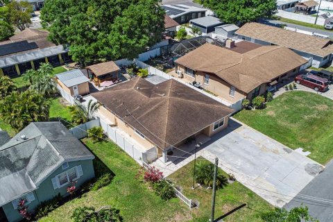 Casa en venta en Tampa, Florida, 4 dormitorios, 135.17 m2 № 1584568 - foto 20