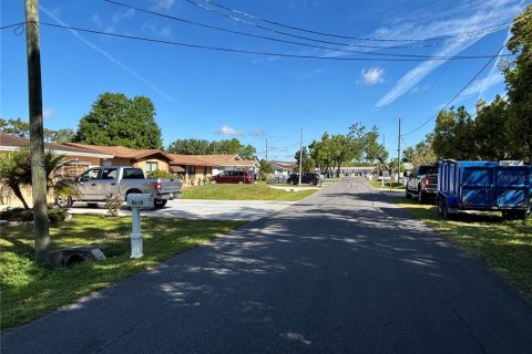 Casa en venta en Tampa, Florida, 4 dormitorios, 135.17 m2 № 1584568 - foto 26