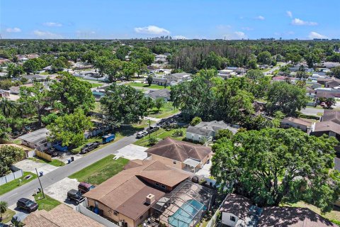 Casa en venta en Tampa, Florida, 4 dormitorios, 135.17 m2 № 1584568 - foto 22