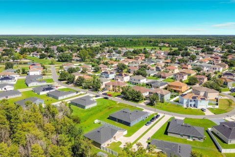 Villa ou maison à vendre à Kissimmee, Floride: 4 chambres, 152.36 m2 № 2420408 - photo 29