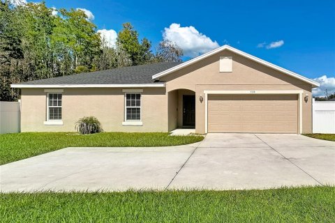 Villa ou maison à Kissimmee, Floride 4 chambres, 152.36 m2 № 2420408