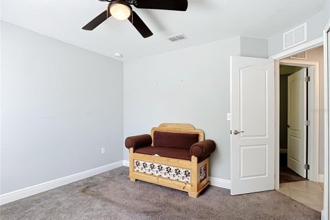 Villa ou maison à vendre à Kissimmee, Floride: 4 chambres, 152.36 m2 № 2420408 - photo 19