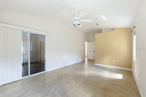 Casa en venta en Ocala, Florida, 4 dormitorios, 177.91 m2 № 2384109 - foto 19