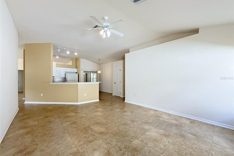 Casa en venta en Ocala, Florida, 4 dormitorios, 177.91 m2 № 2384109 - foto 14