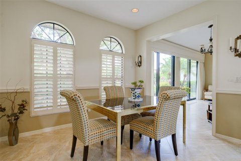 House in Sarasota, Florida 3 bedrooms, 298.68 sq.m. № 1603196 - photo 15
